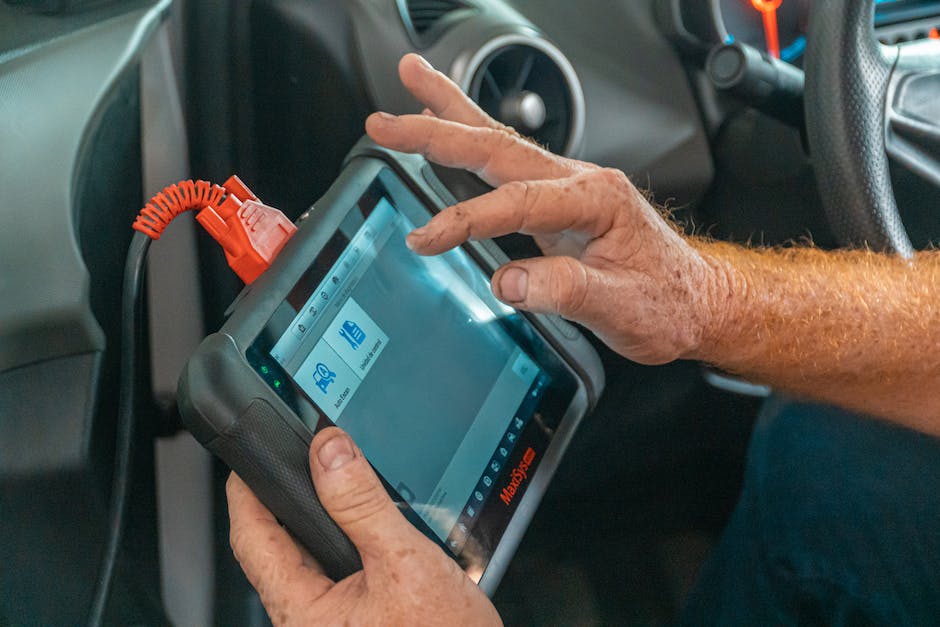 Kontrollieren Sie Ölstand und Druck, nachdem Sie Fahrzeug gestartet haben